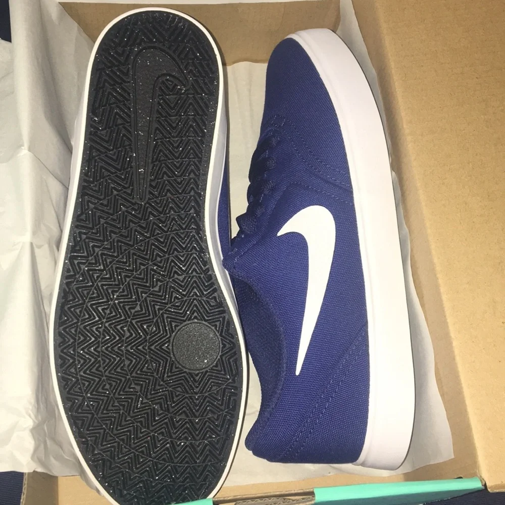🔥Nike SN Check Sneaker (Big Kid) NWT - Picture 10 of 10